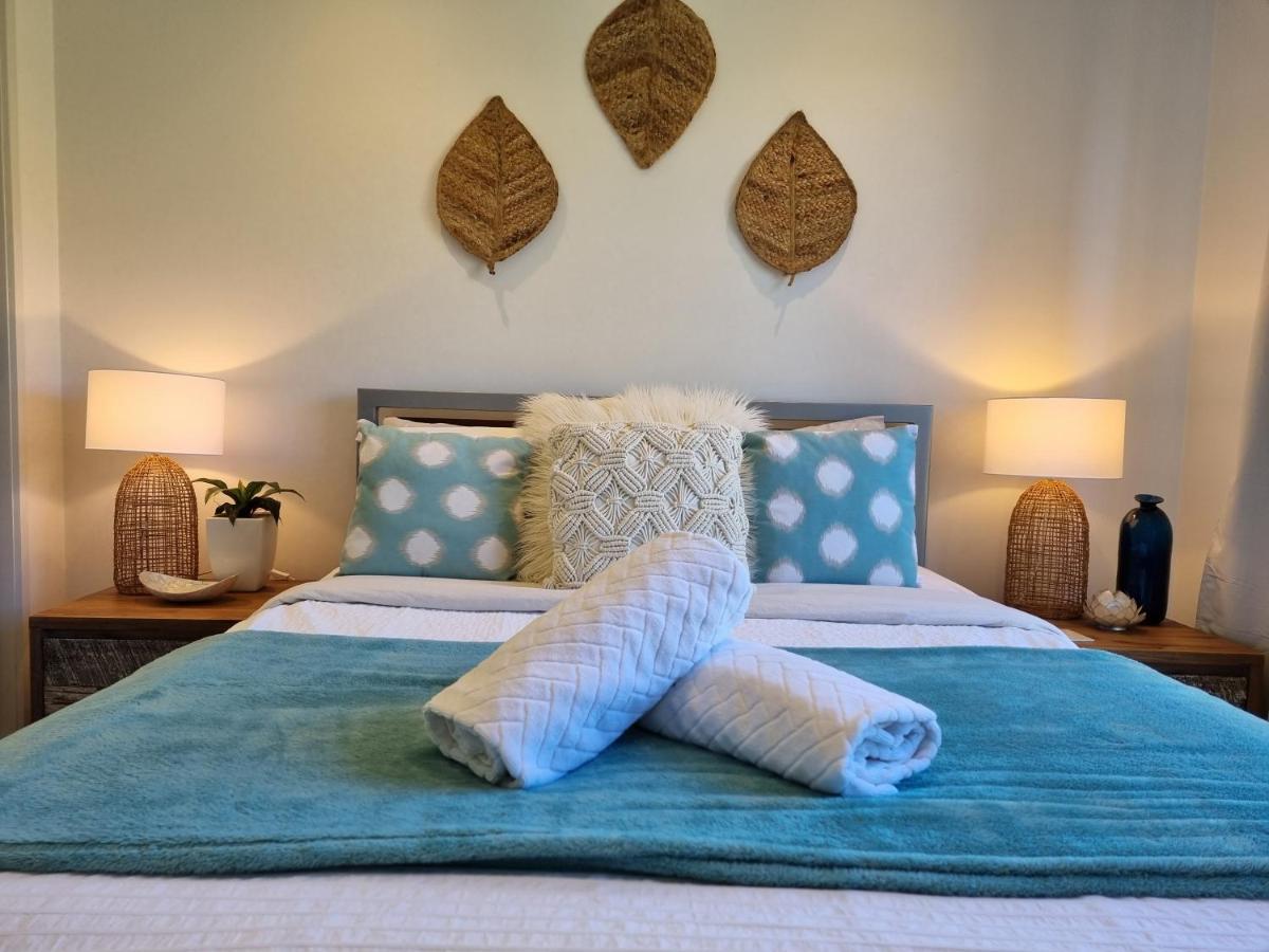 Island Cove Villas 카우즈 외부 사진