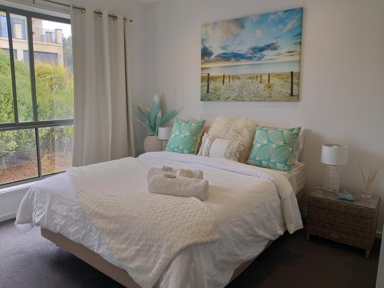 Island Cove Villas 카우즈 외부 사진